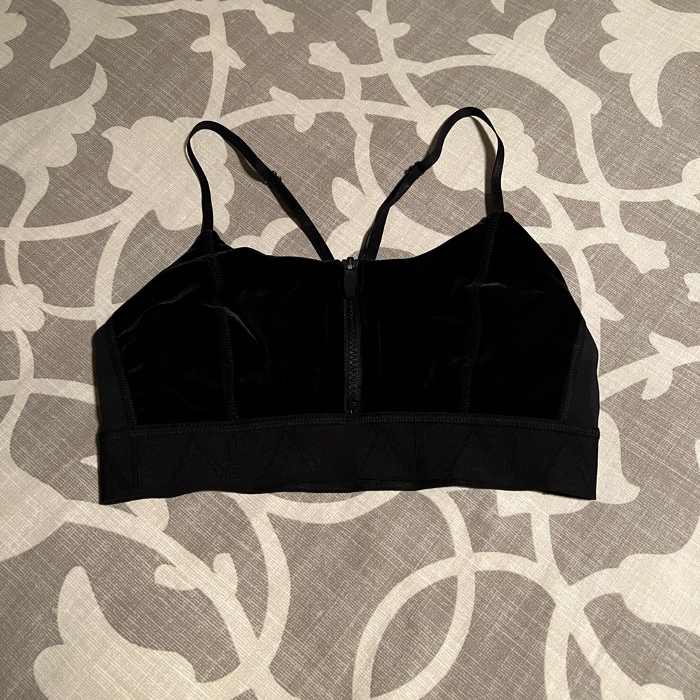 Alala Velvet Sports Bra